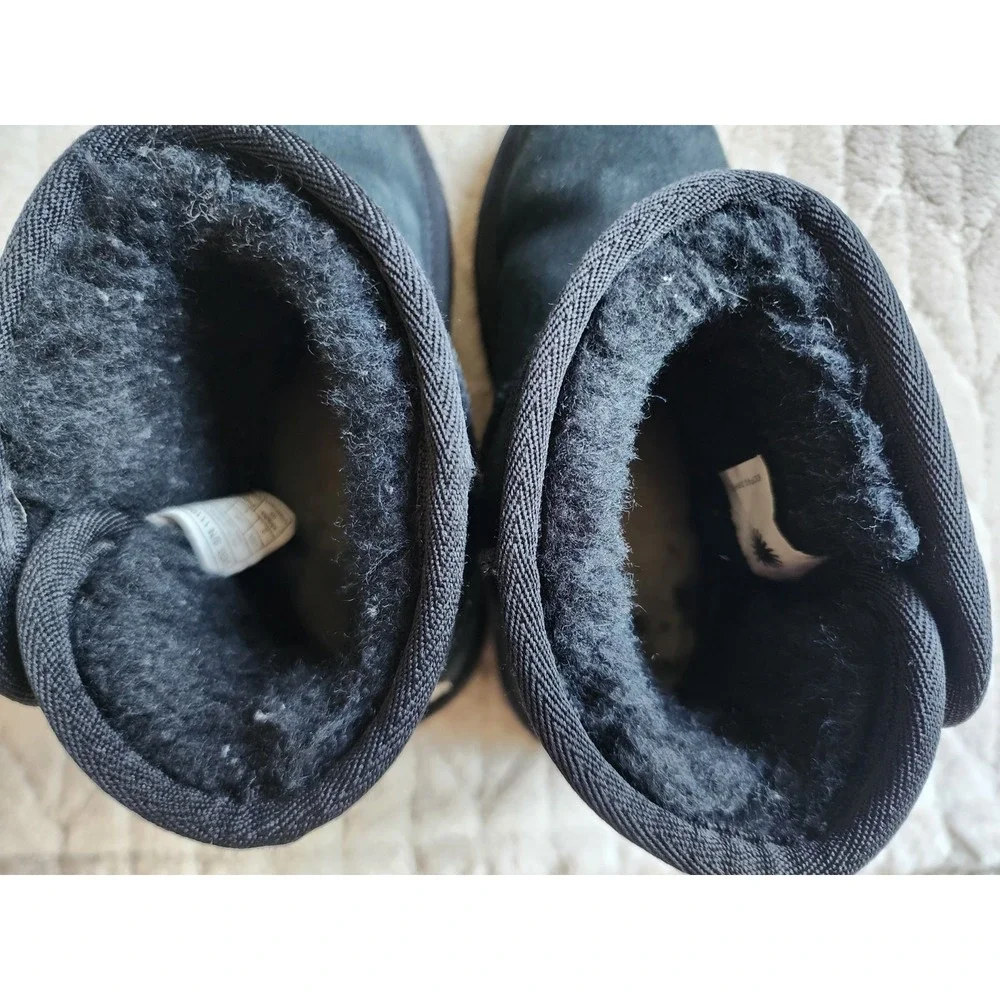 UGG Jona Black Suede Sheepskin Boots Kids Size 2 Girls Ankle Booties